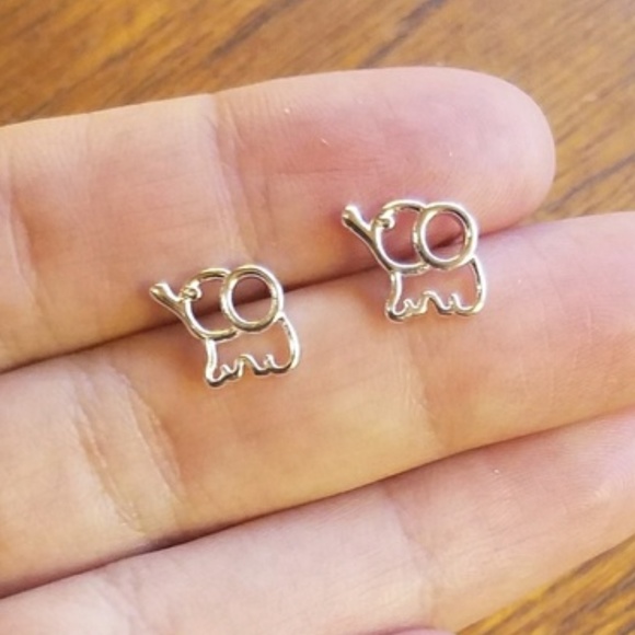NWOT Sterling Silver Elephant Studs - Picture 4 of 9